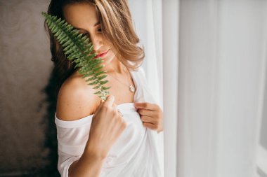 sabah genç güzel gelin 