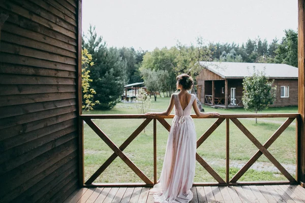 Happy Beautiful Young Bride Posing — Stock Photo, Image