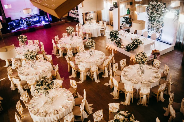 Bela Decoração Dia Casamento Mesas — Fotografia de Stock