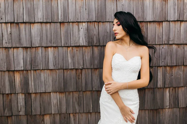 Happy Beautiful Young Bride Posing Wooden Wall — Stock Photo, Image