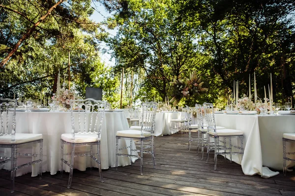 Bela Decoração Dia Casamento Mesas — Fotografia de Stock