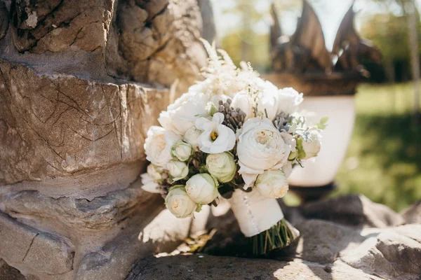 Parlak güzel buket düğün, yakın çekim