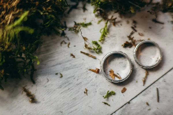 Beautiful Wedding Rings Close — Stock Photo, Image