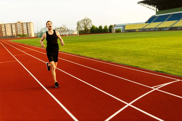 Young Sportive Man Stadium — Stock Photo, Image