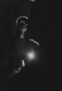 tutku Kafkas çift ve ayna ışıklar 