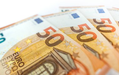 Euro banknot 50 nominal değeri ile görünümü Kapat