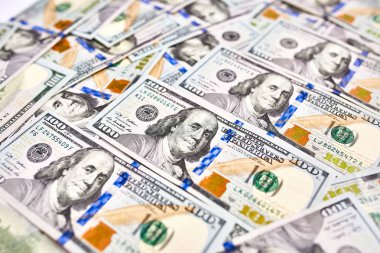 Yukarıdan Amerikan parası yüz doları bill görünümün arka planına duvar kağıdı. Bize 100 banknotlar.