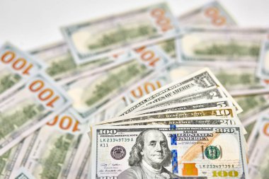 Farklı para birimleri ve nominal değerleri doları banknot banknotlar.