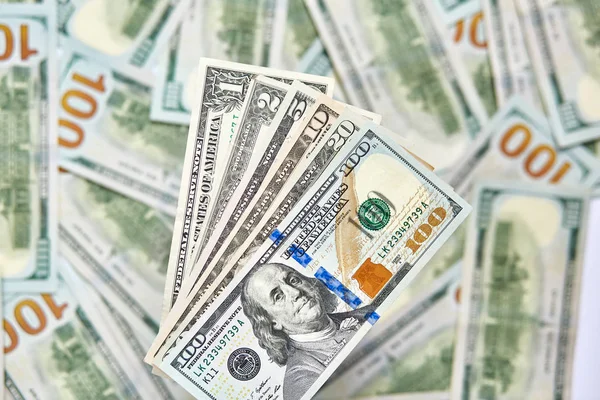 Farklı para birimleri ve nominal değerleri doları banknot banknotlar.