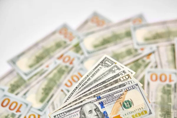 Farklı para birimleri ve nominal değerleri doları banknot banknotlar.