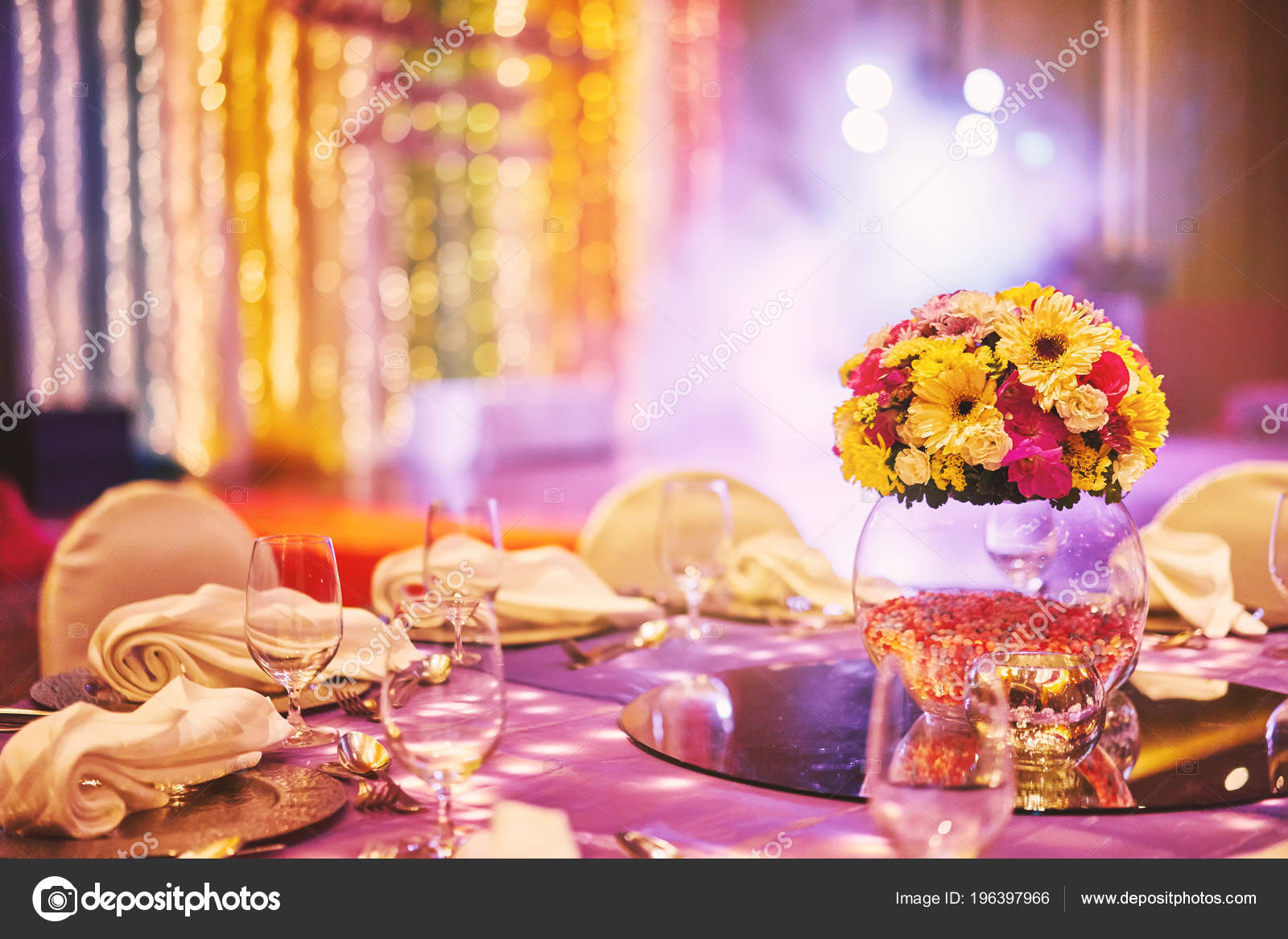 Wedding Reception Dinner Table Flower Bouquet Decoration Indian