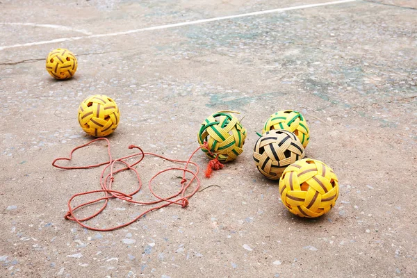 Grupo Viejos Sepak Takraw Escuela Piso Hormigón Volver Conceptos Escolares — Foto de Stock