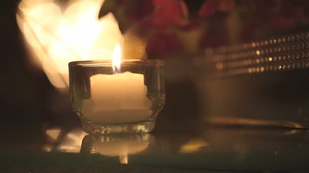 Luz Vela Vela Encendida Candelero Blanco Mini Tazón Vidrio Con — Vídeo de stock