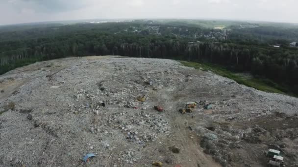 City Dump Aerial View Huge Flock Ravens Mountain Garbage Homeless — Stock Video