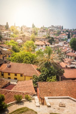Antalya, Türkiye'nin eski kentin çatıları kırmızı kiremitli