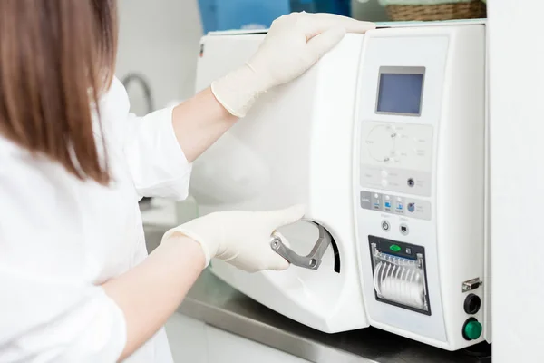 sterilization of medical instruments