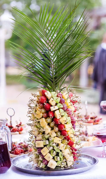 Zakres owoce w postaci oryginalne palmy — Zdjęcie stockowe