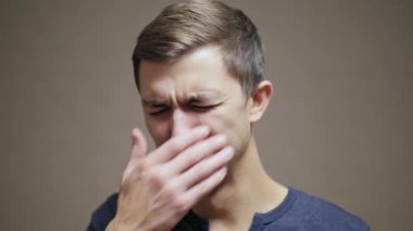 Adam üzgün kaybı, başarısız proje tarafından açık yakın çekim