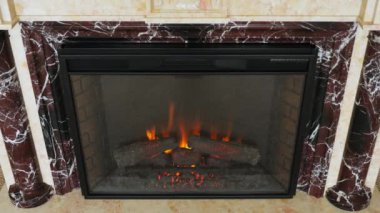 Elektrikli şömine. İç tasarım