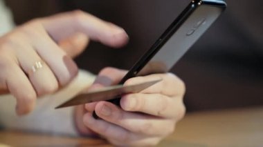 Kredi kartı ve smartphone ile online ödeme