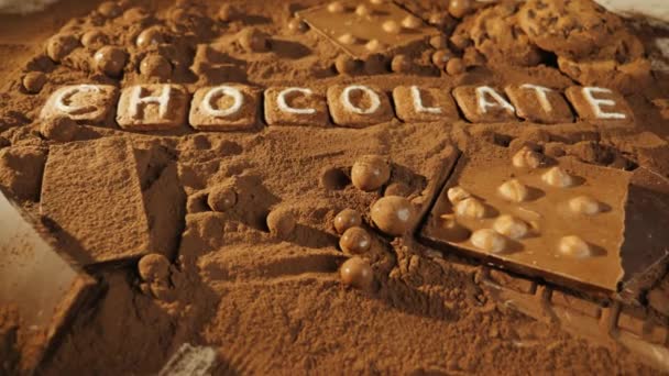 Chocolade boodschap op de achtergrond cacao — Stockvideo