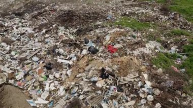 Çöplük, toprak kirliliği, hava manzarası.