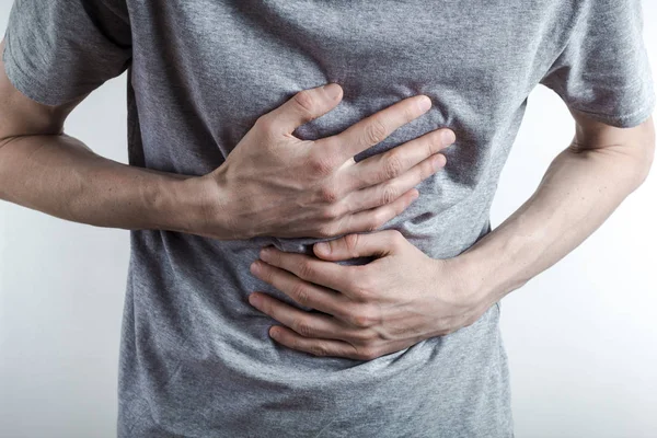 Ból Brzucha Mężczyzny Nie Pęknięcie Żołądka Przestrzeń Kopiowania — Zdjęcie stockowe
