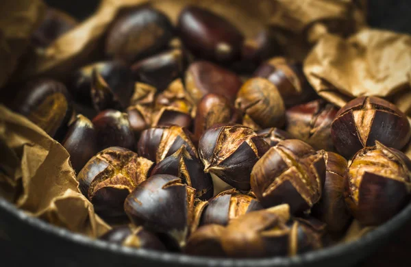 Baked Chestnuts Autumn Food — Stock Photo, Image