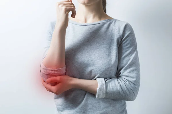 Pain Elbow Woman Holds Sore Elbow Injury — Stock Photo, Image