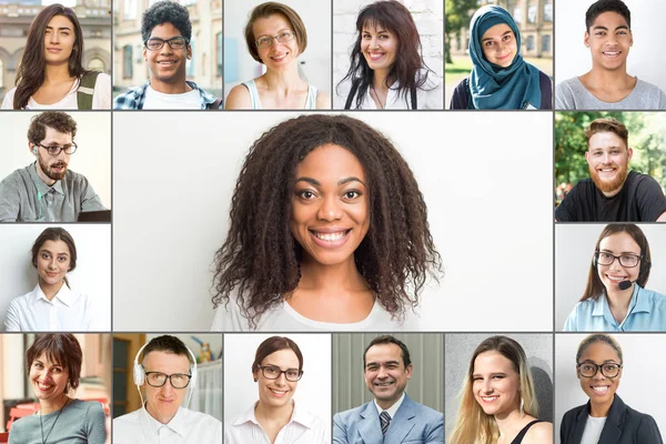 Hoofdscherm Van Lachende Mensen Online Conferentie Van Collega Een Laptop — Stockfoto