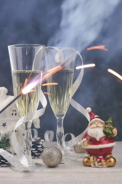 Bicchieri Pieni Champagne Frizzante Natale Tema Della Tavola Tema Vista — Foto Stock