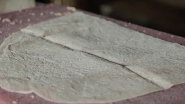 Chef Prepara Pão Pita Com Queijo Suluguni Comida Rápida Cozinha — Vídeo de Stock