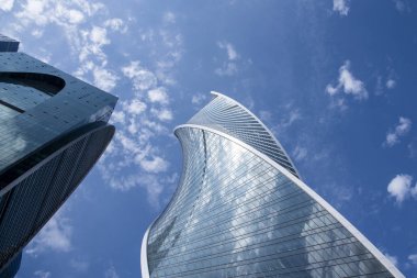 Mayıs 2019, Rusya, Moskova.İş merkezinin alt görünümü