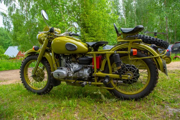 Rusia Región Moscú Junio 2020 Moto Retro Verde Restaurado Con —  Fotos de Stock