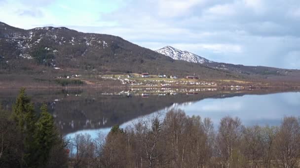 노르웨이 의 센 자 섬의 독특 한 풍경. — 비디오