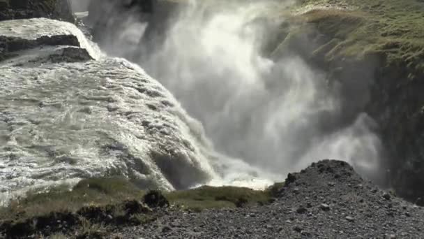 Золотий трикутник Ісландії. Золотий водоспад. Gullfoss — стокове відео