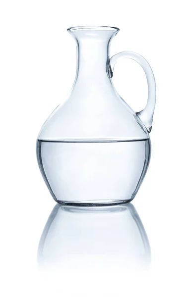 Karaffe Mit Wasser Auf Weißem Hintergrund — Stockfoto