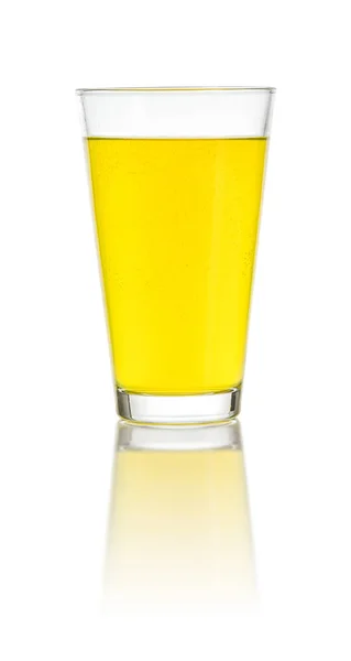 Sklo naplněné oranžovým měkkým nápojem — Stock fotografie