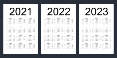 2021, 2022 ve 2023 yılları için basit düzenlenebilir vektör takvimleri. Hafta pazar günü başlıyor. Dikey. İzole illüstrasyon.