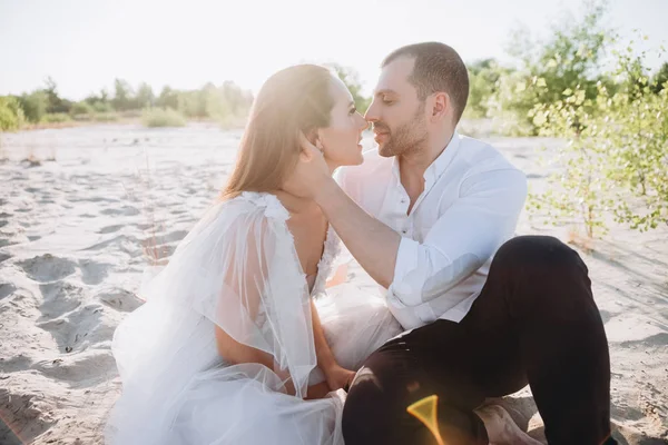 Happy Tender Couple Going Kiss While Sitting Beach — Stock Photo, Image