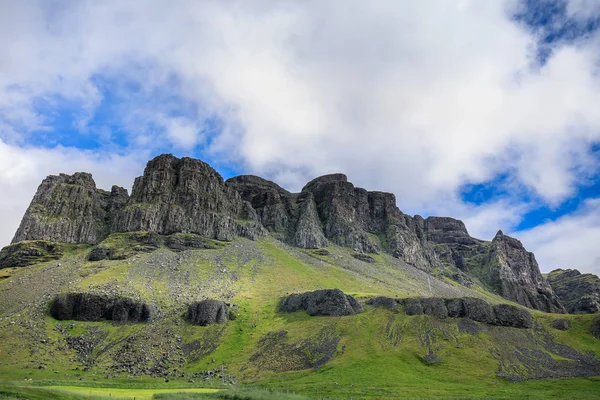 Úžasné Malebné Horské Krajiny Střílel Islandu Letní — Stock fotografie