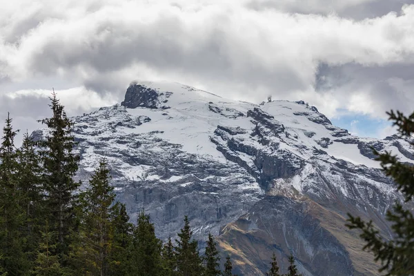 Turystyki Mount Brunni Engelbergu Alpach Szwajcarskich Okresie Letnim — Zdjęcie stockowe