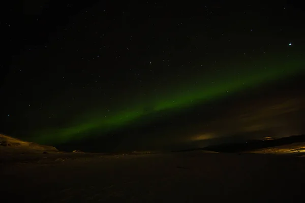 Niesamowite Działanie Aurora Borealis Lub Zorze Nad Wyspą Ekkeroy Norwegii — Zdjęcie stockowe