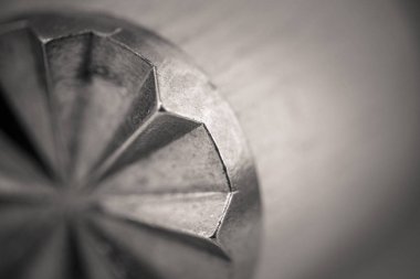 Monocrome makro çekim bir ahşap et sirke, metal uç, mutfak