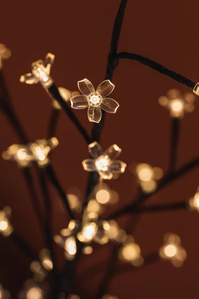 Bulanık Bir Noel Ağacı Noel Işıkları Yakın Çekim — Stok fotoğraf