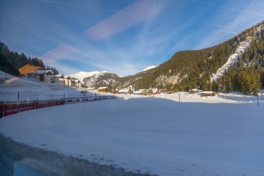 rhaetian demiryolu arosa İsviçre'de bir güzel kış peyzaj