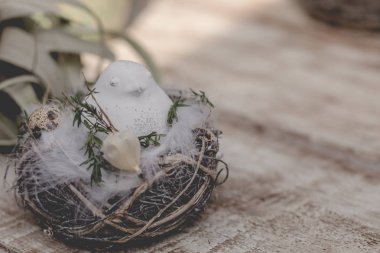 Güzel geleneksel Paskalya dekorasyonu yakın