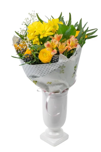Bouquet Fleurs Printanières Colorées Dans Pot Porcelaine Blanche Sur Fond — Photo