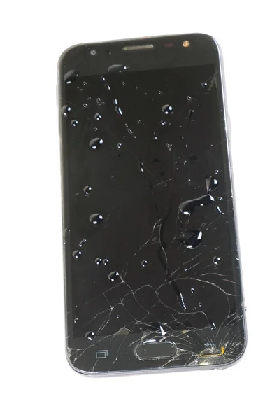 Teléfono Negro Con Pantalla Rota Cubierto Con Gotas Agua Aisladas — Foto de Stock