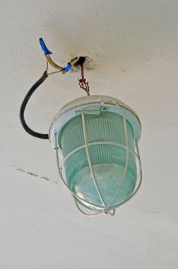 bir tavan ışık kalitesinin kurulumu